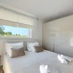Brand New Leny With Heated Pool