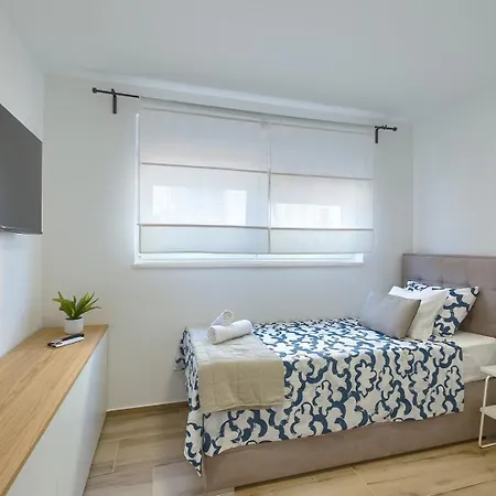 Brand New Leny With Heated Pool * Vodnjan