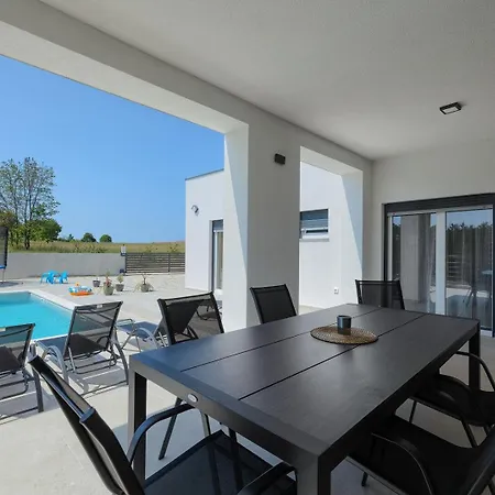Villa Brand New Leny With Heated Pool Vodnjan